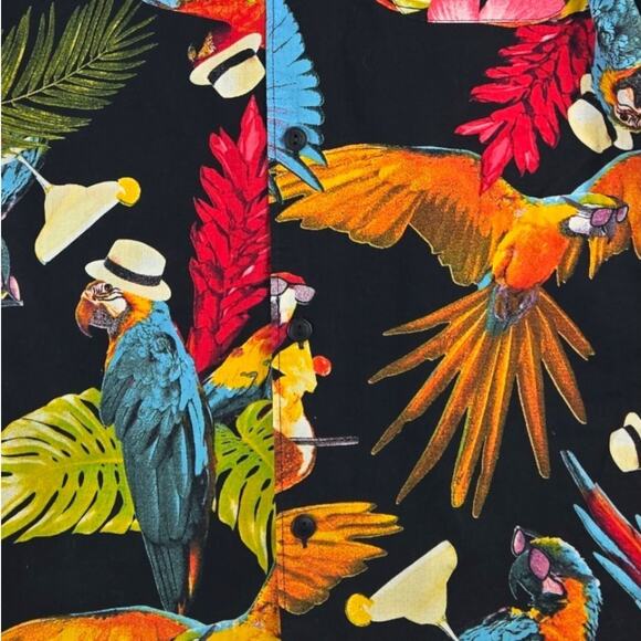 Levi's | Tropical Themed Parrots & Cocktails Shirt | Size Medium - Picture 3 of 5